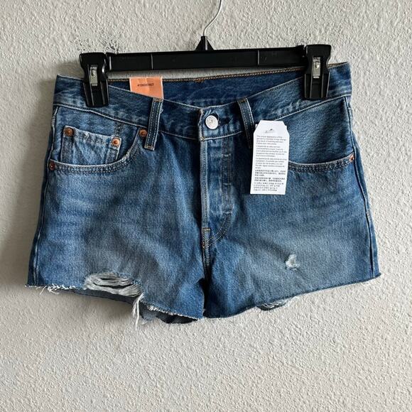 NWT Levi's Women's 501 Denim Jean Shorts Size 25 Style CW-4217 - Picture 2 of 10